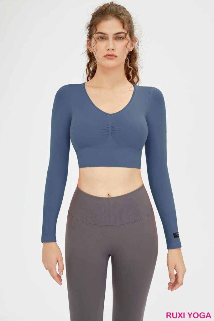 шорты для бега бирюзового цвета