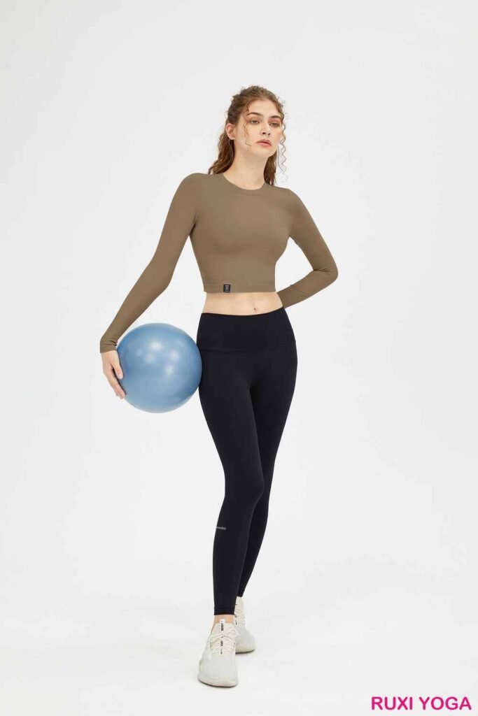 жилеты спортивные для школ