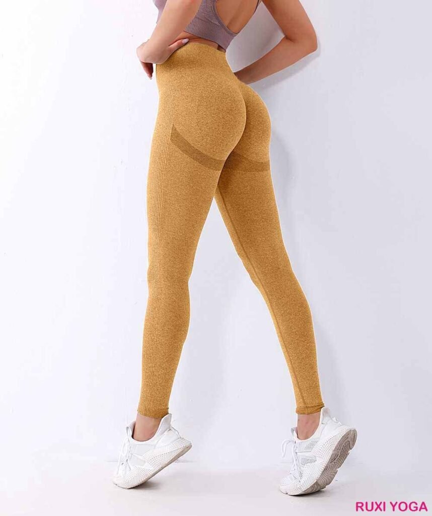 женские зеленые шорты для бега