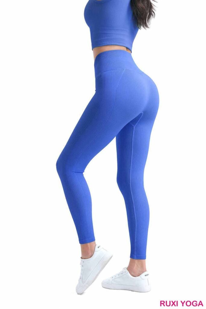 спортивные брендовые женские шорты